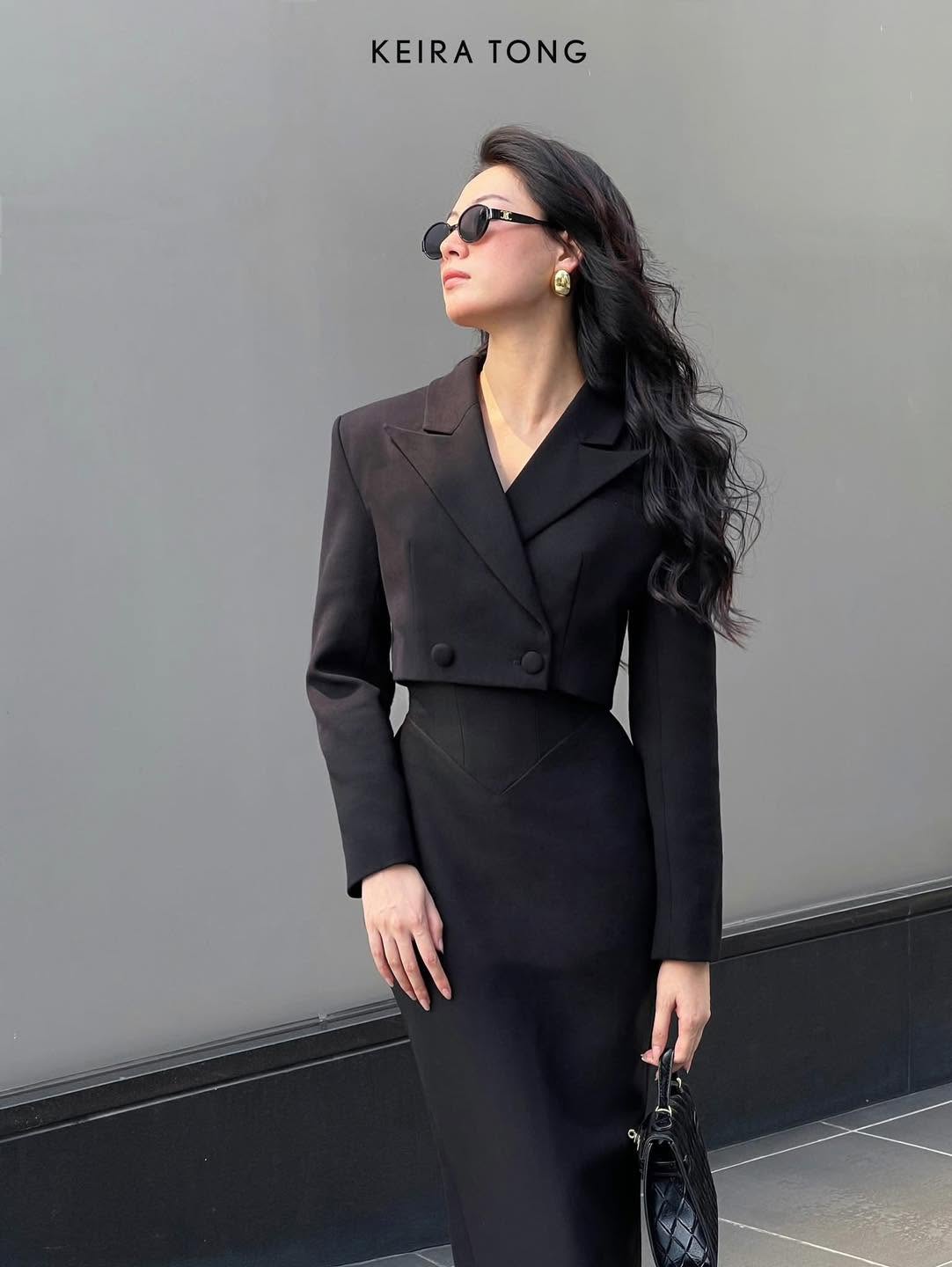 Black Cropped Blazer