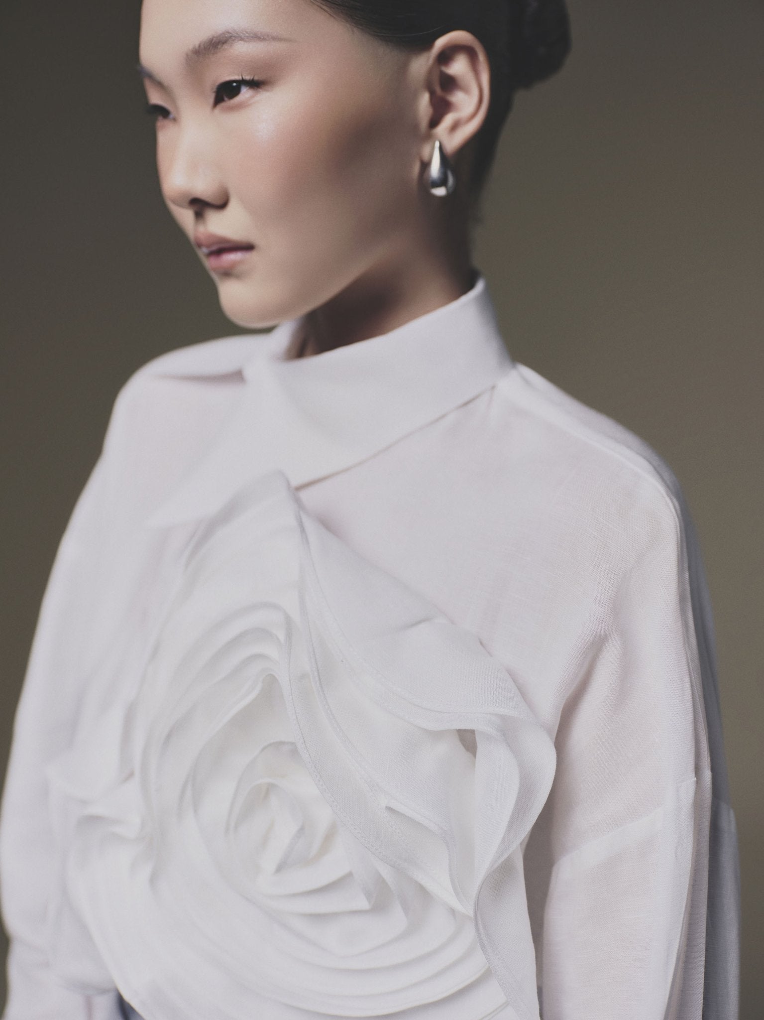 White Shift-Collar Linen Shirt