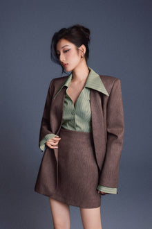 Keira Tong Tailored Cinched Shirt