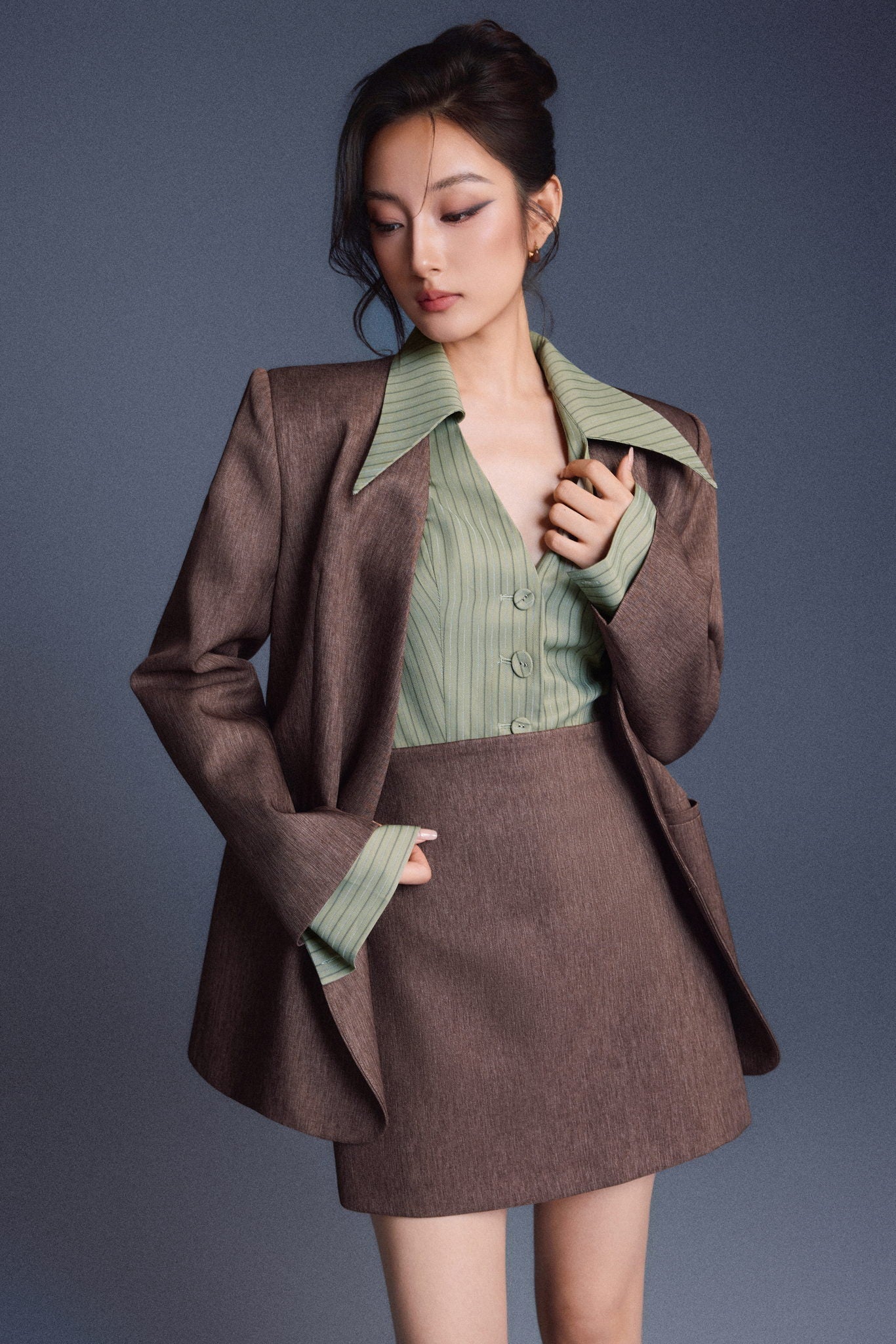 Keira Tong Tailored Cinched Shirt