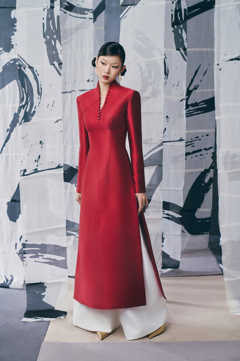 Keira Tong Ao Dai Nghiên
